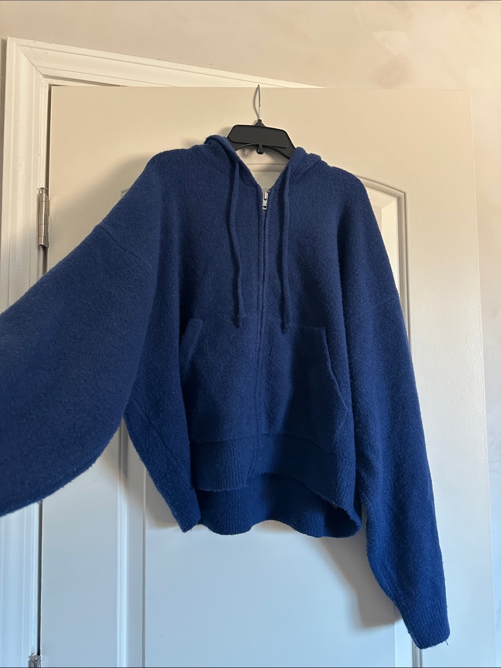 Aritzia Deep Navy Zip Hooded Cardigan